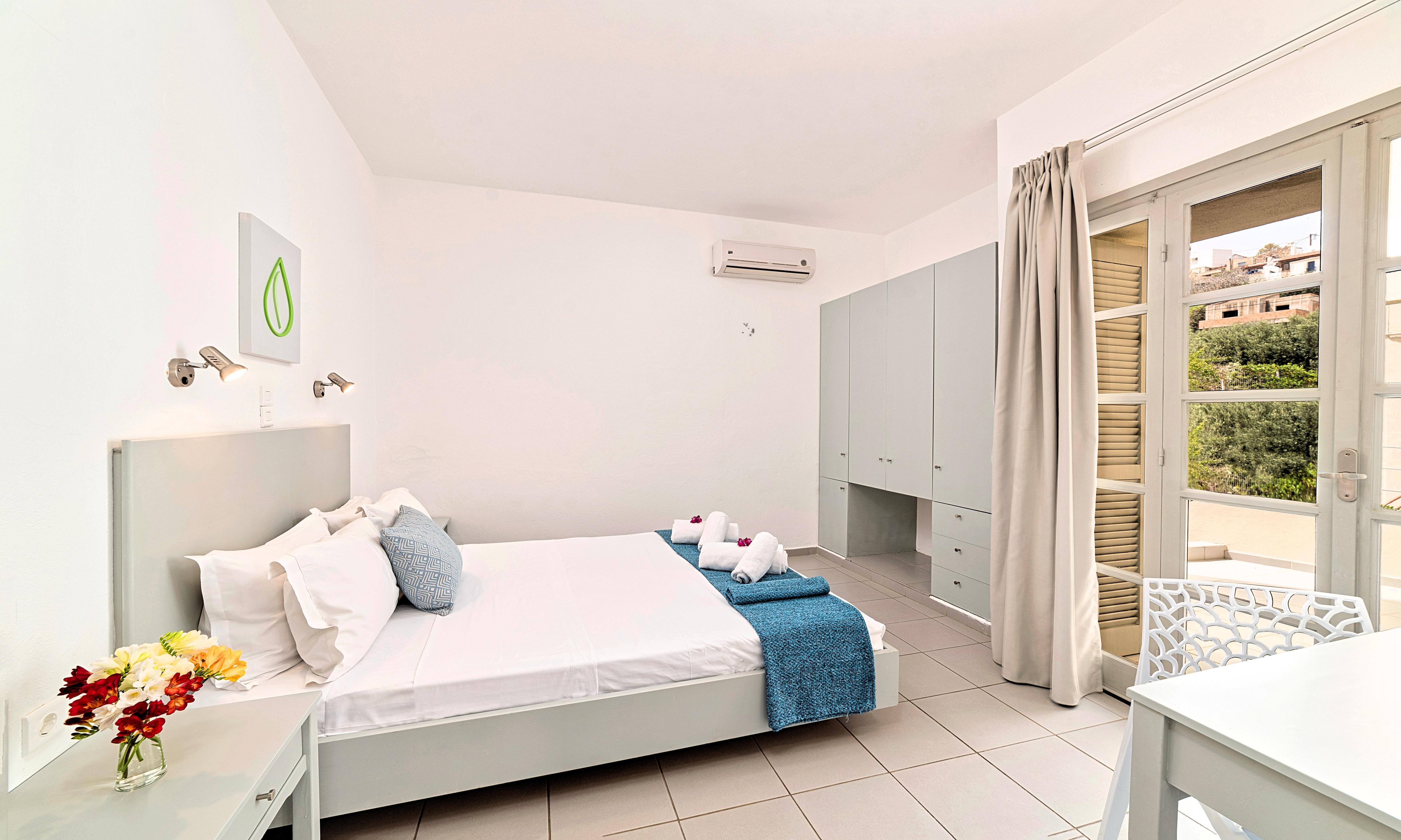 Elounda Garden Suites Heated Pool Exterior photo